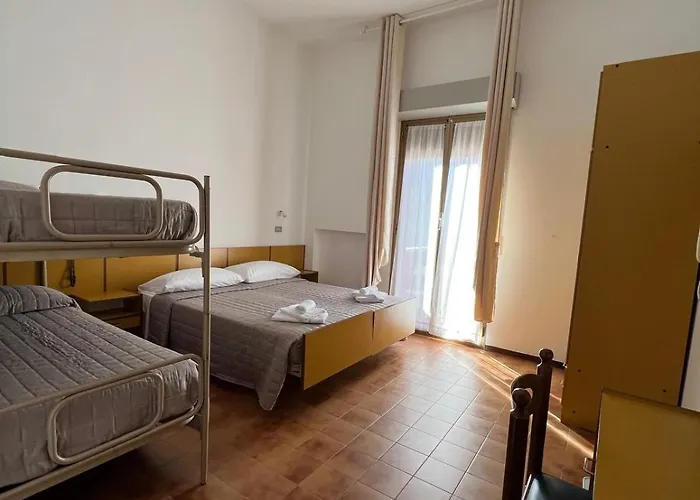 Hotel Villa Carolina 4*