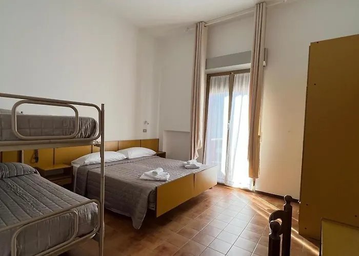 Hotel Villa Carolina Frühstückspension 4*