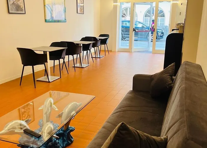 Hotel Villa Carolina 4*