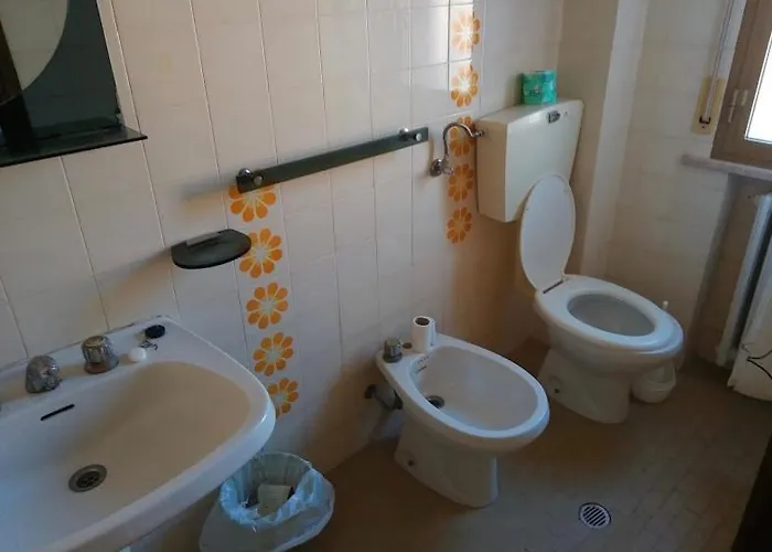 Hotel Villa Carolina فندق مبيت وإفطار بيلاريا-إيجيا مارينا