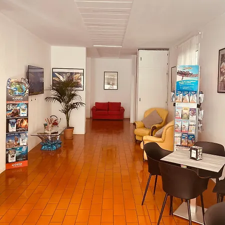 Hotel Carolina