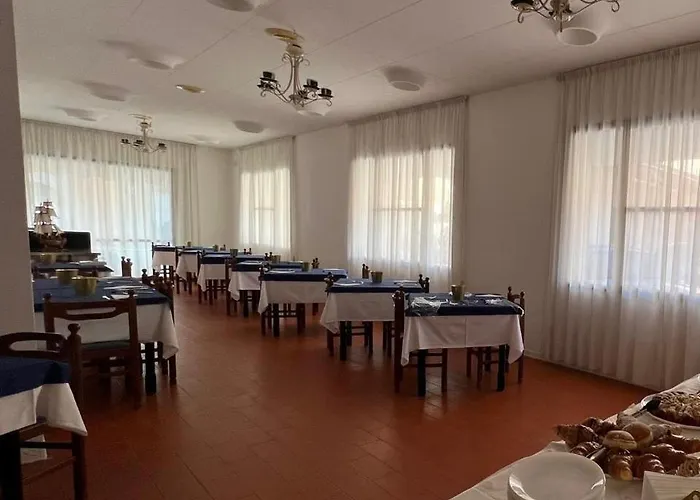 Hotel Villa Carolina ベッド・アンド・ブレックファスト 4*