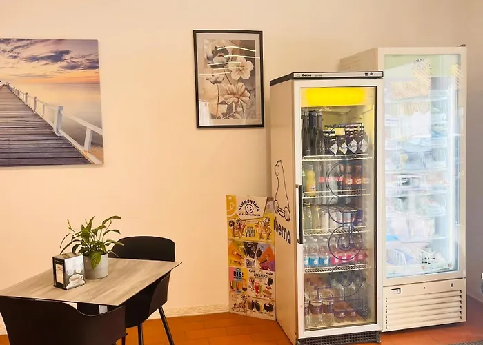 Hotel Villa Carolina 4* ベラーリア・イジェア・マリーナ