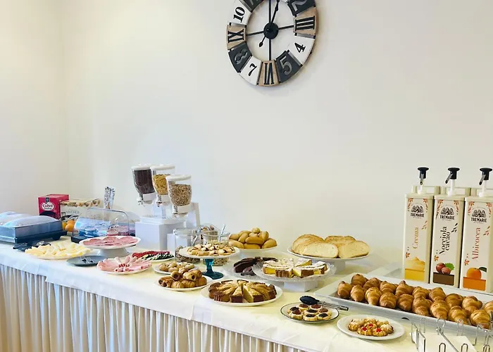 Dei Fiori فندق مبيت وإفطار 2*